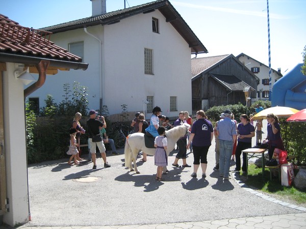 Dorffest 2012 - Ponyreiten